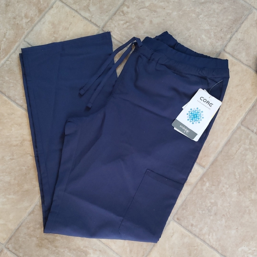 Scrubology's Core Navy Scrub Pants, size Medium